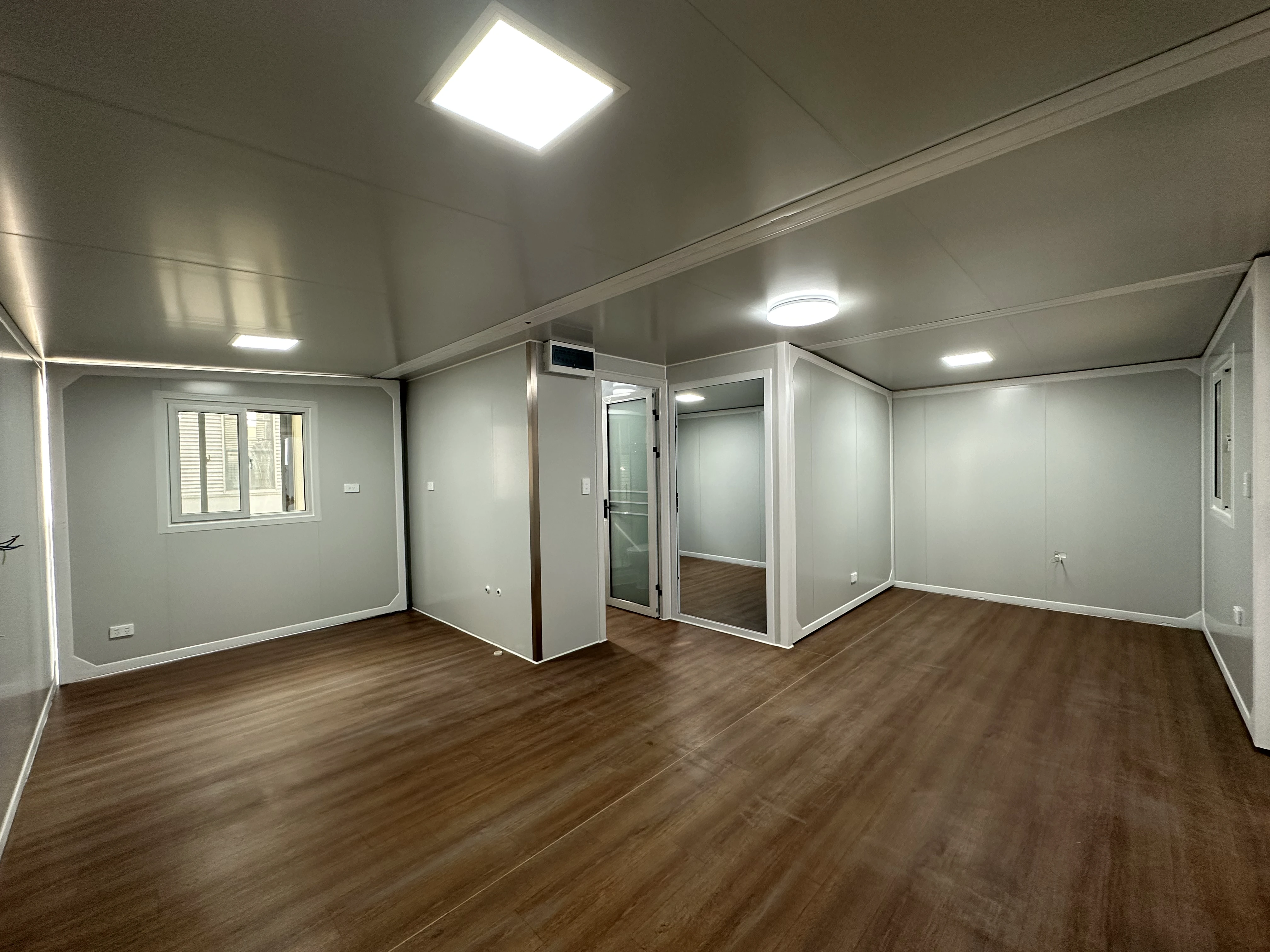 20ft Double-Wing Expandable Container House view