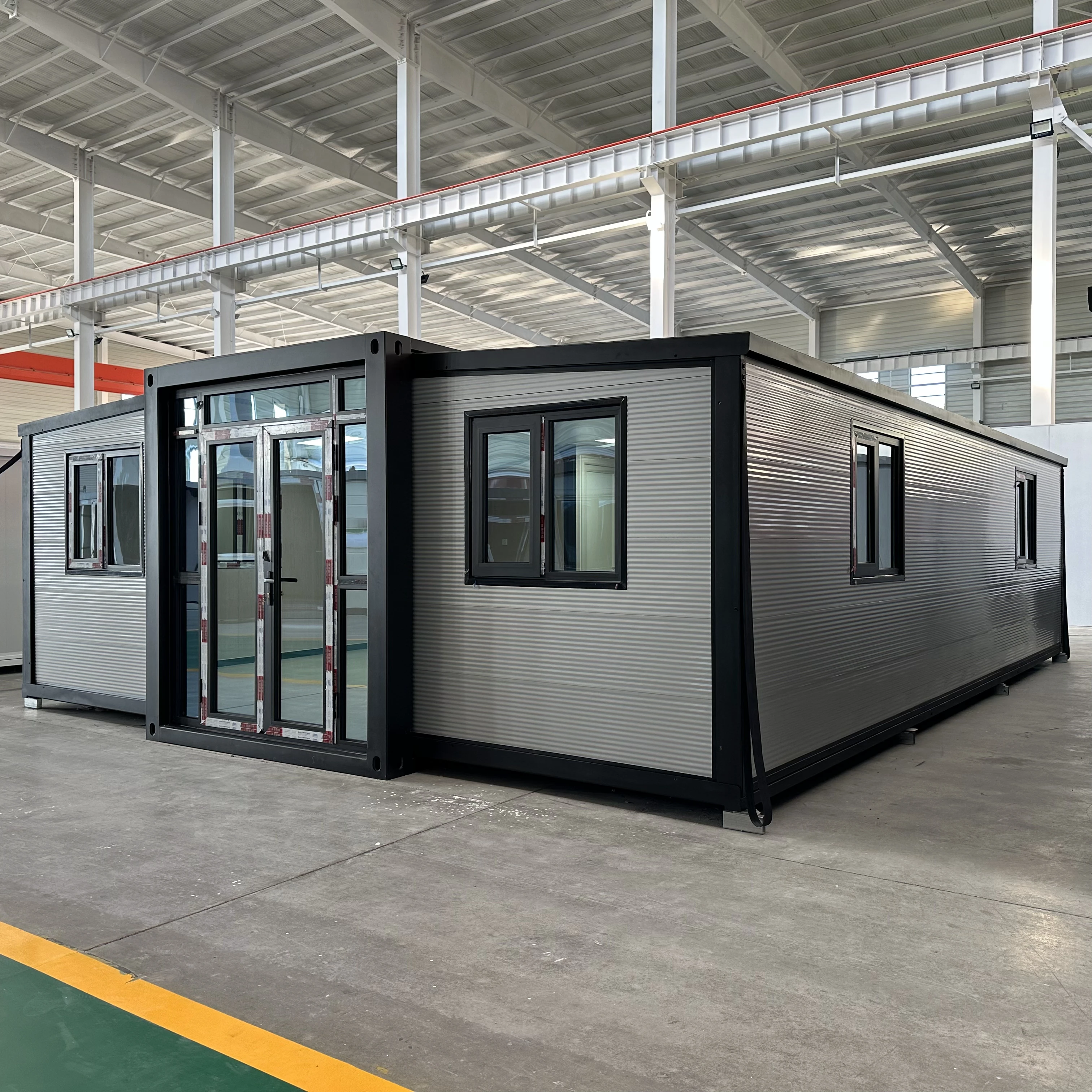 30ft Double-Wing Expandable Container House view 
